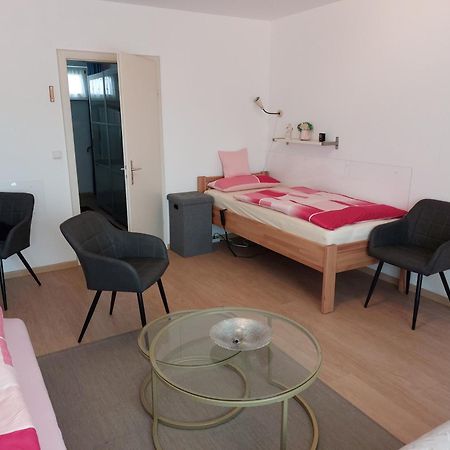 Apartment-Ferienwohnung In Mainaschaff Extérieur photo